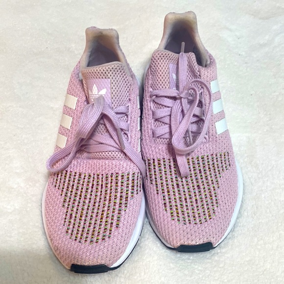 Adidas women’s size 5.5 - Picture 2 of 5